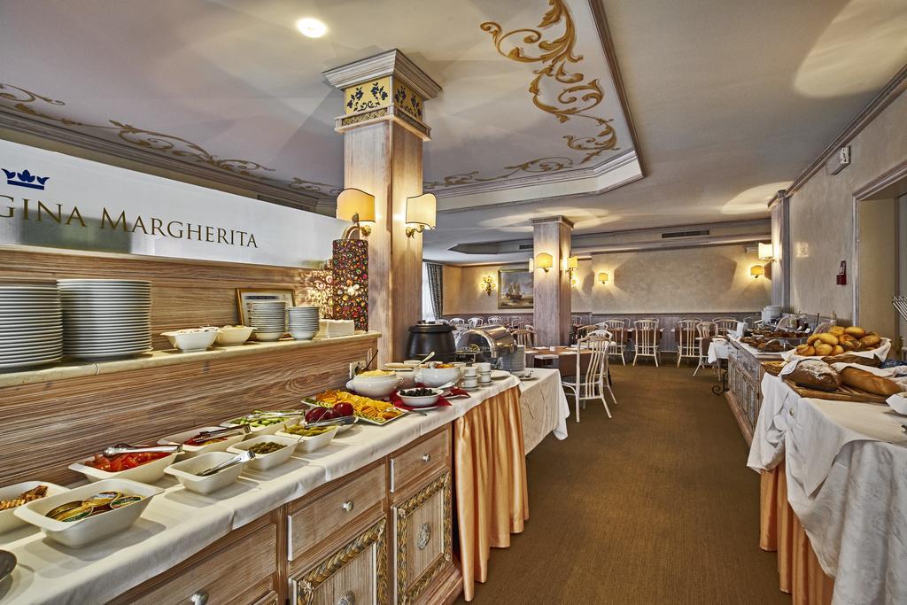 Residence Columbia Бибионе Екстериор снимка